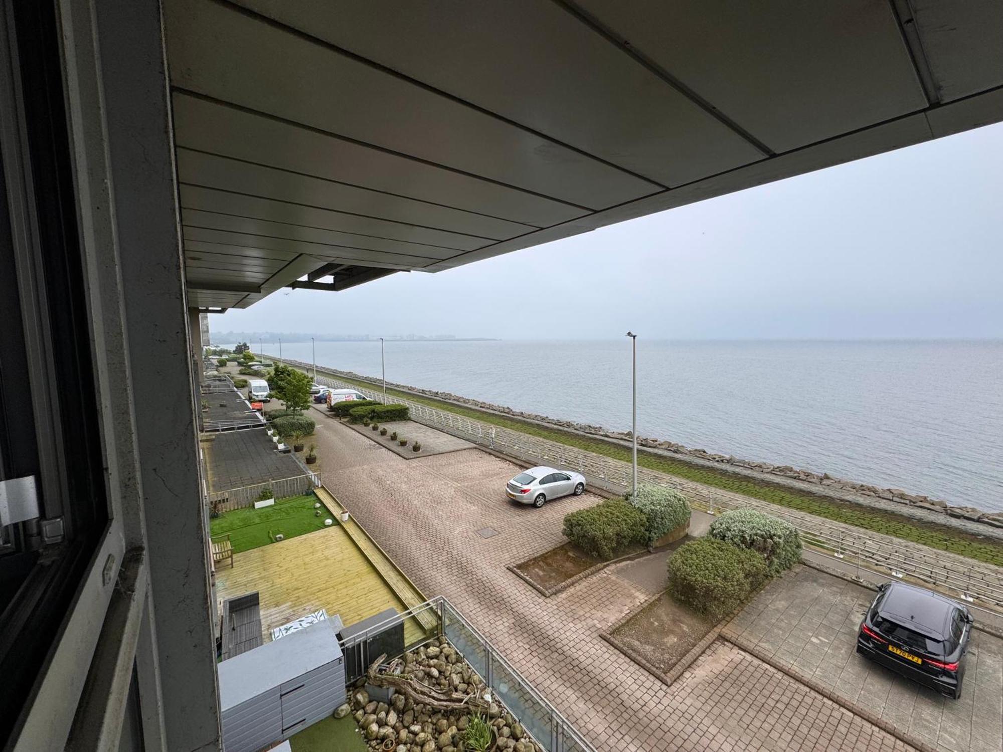 Ocean Park Apartments - Oceanfront - Free Parking And Fast Wifi Edinburgh Dış mekan fotoğraf
