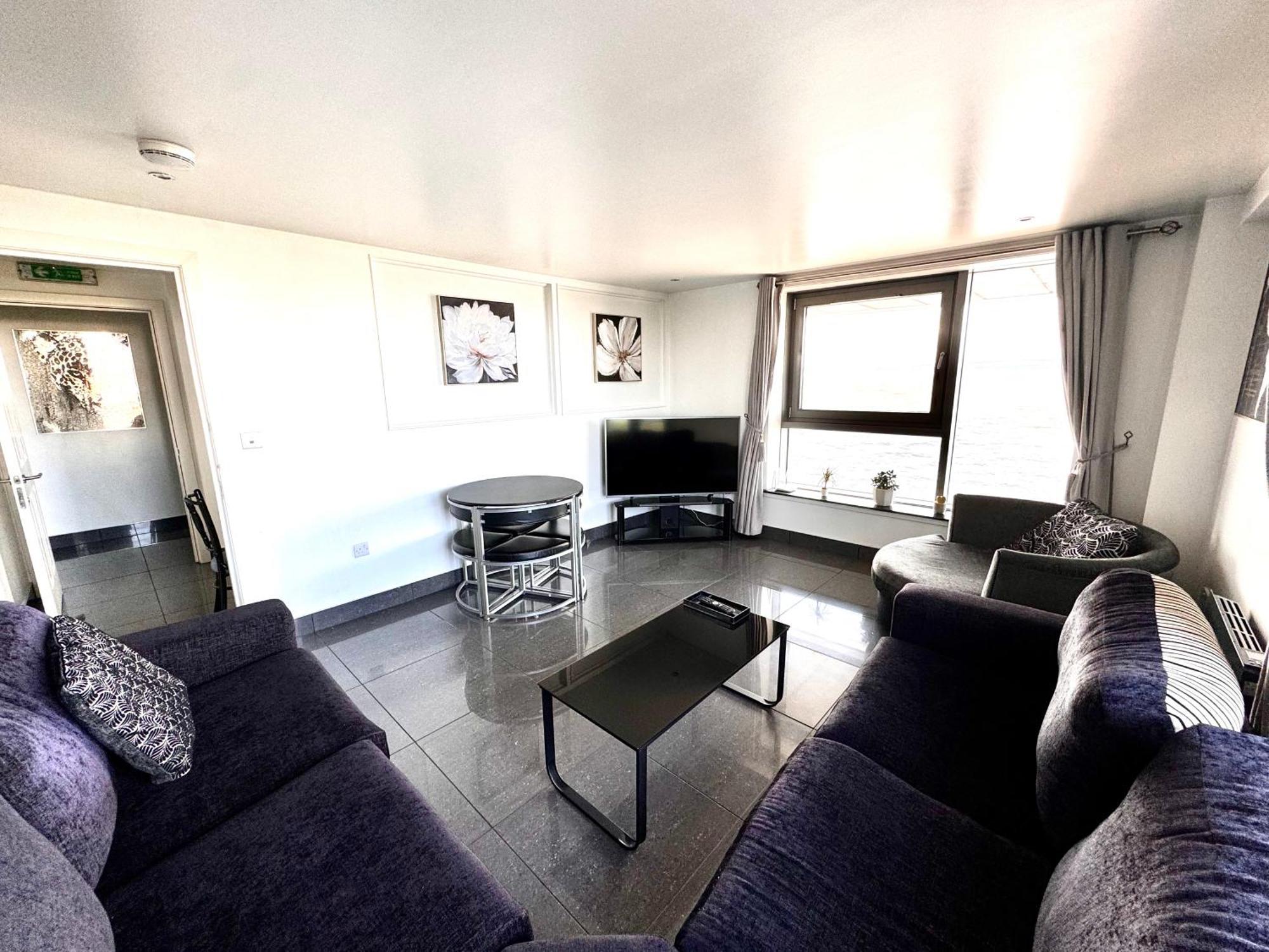 Ocean Park Apartments - Oceanfront - Free Parking And Fast Wifi Edinburgh Dış mekan fotoğraf
