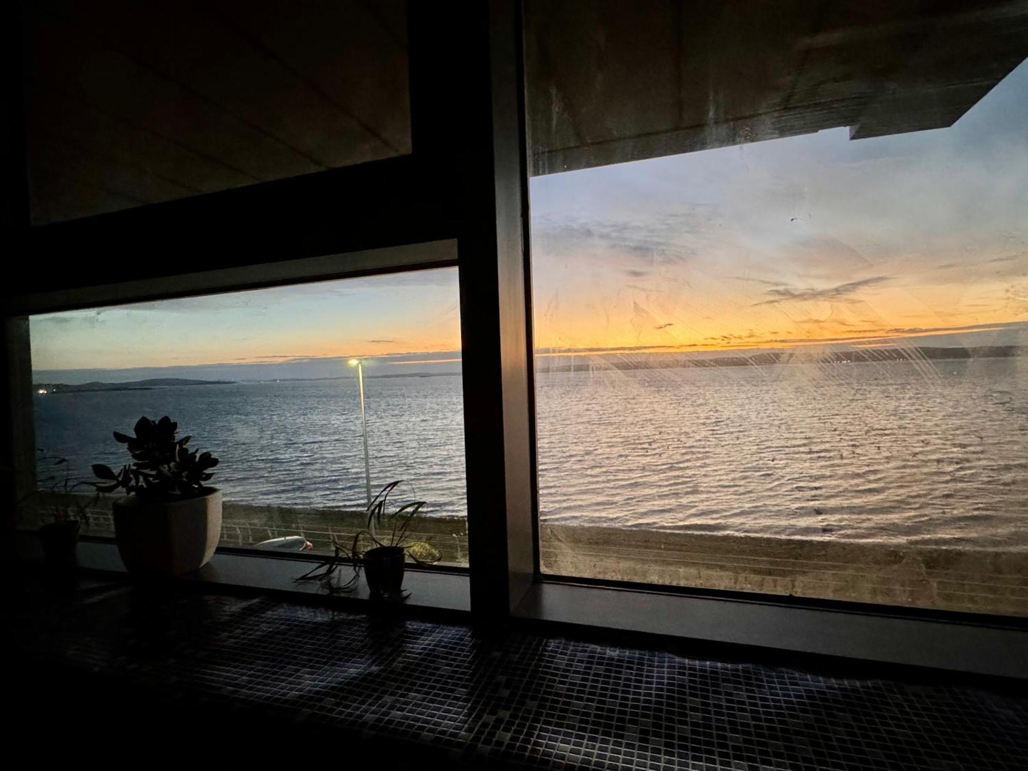 Ocean Park Apartments - Oceanfront - Free Parking And Fast Wifi Edinburgh Dış mekan fotoğraf